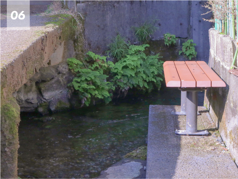 Mishima's most secluded (and tiny) bench